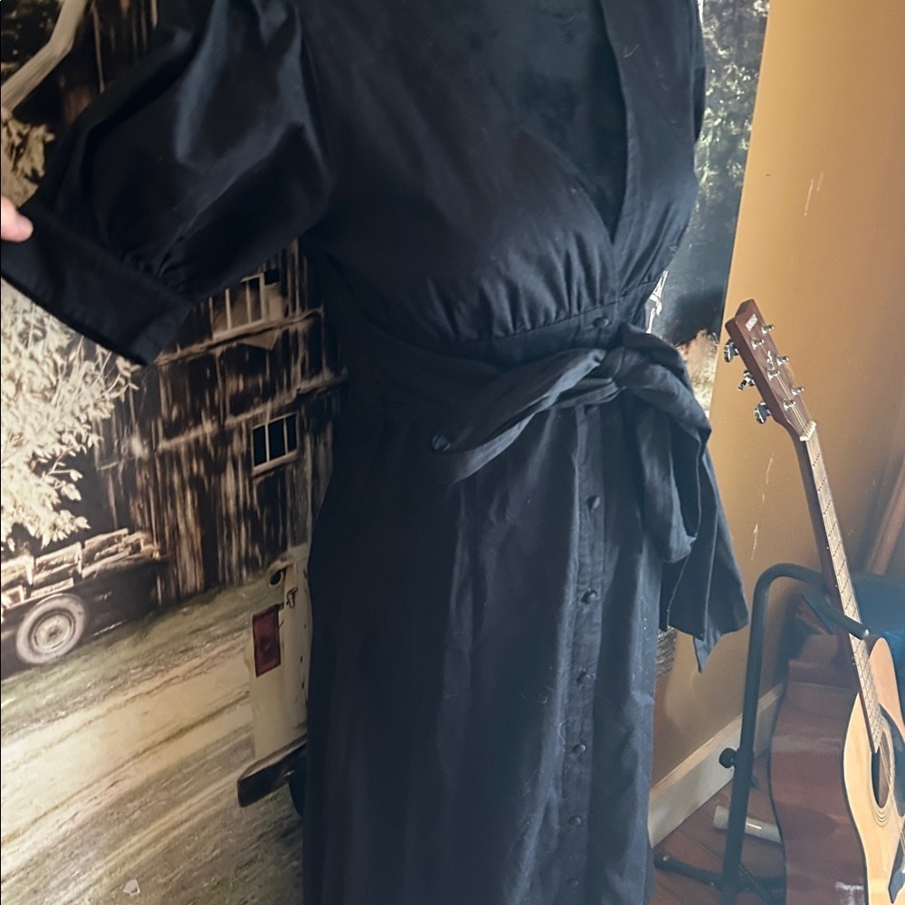 Love whit Classic Black Midi Dress with Tie Waist and Puff Sleeves - Picture 3 of 5